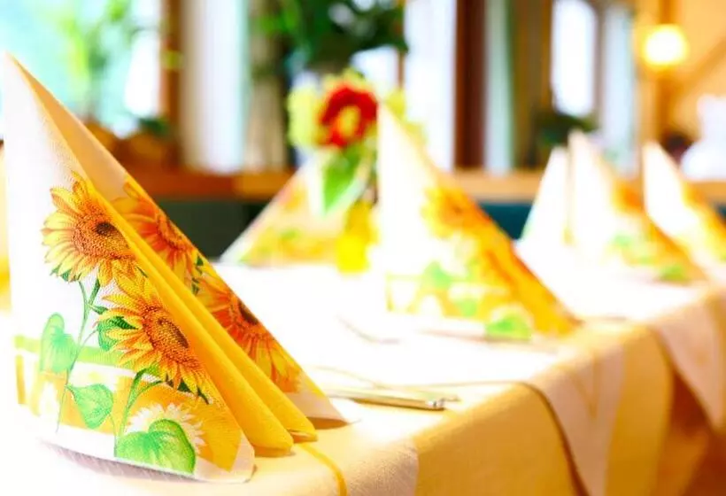 Hotelli Alpenhof Reuterwanne
