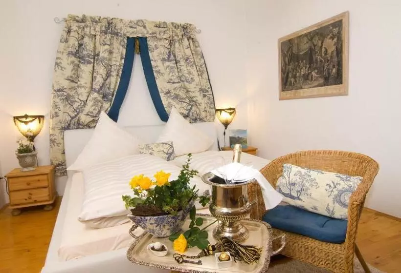 בית מלון כפרי Der Platengarten