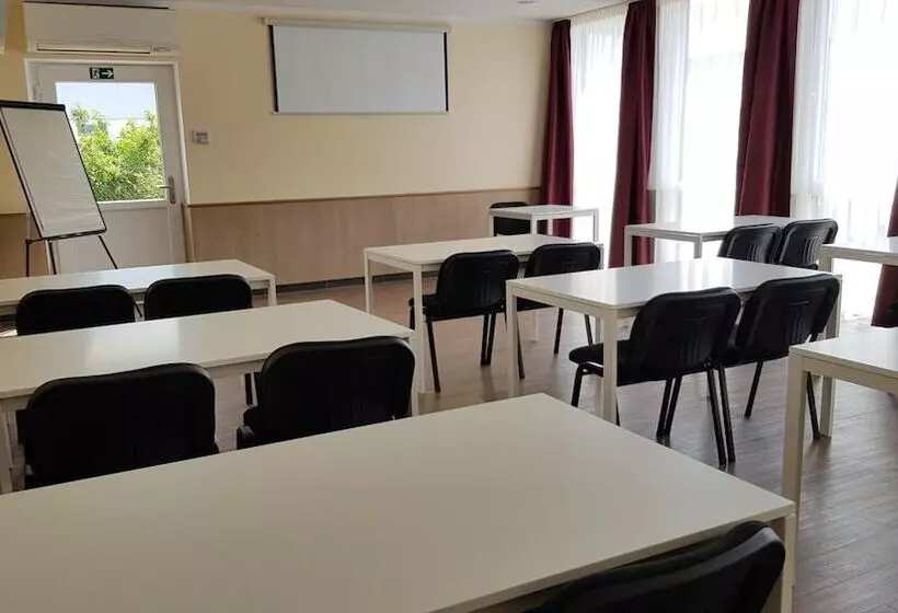 Dream Inn Hotel Regensburg Ost