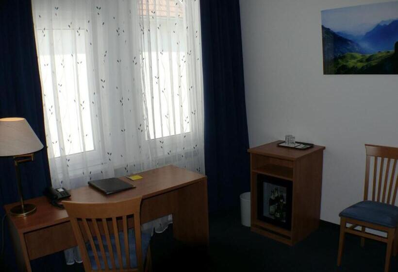 ホテル Garni   Haus Gemmer