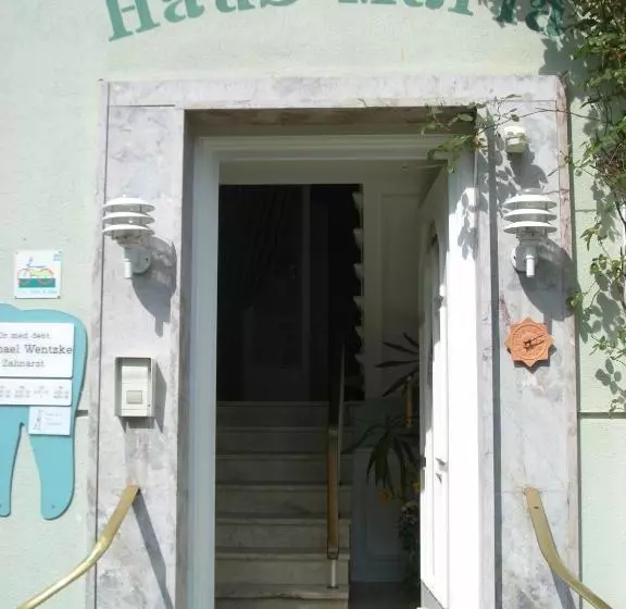 Отель Haus Maria