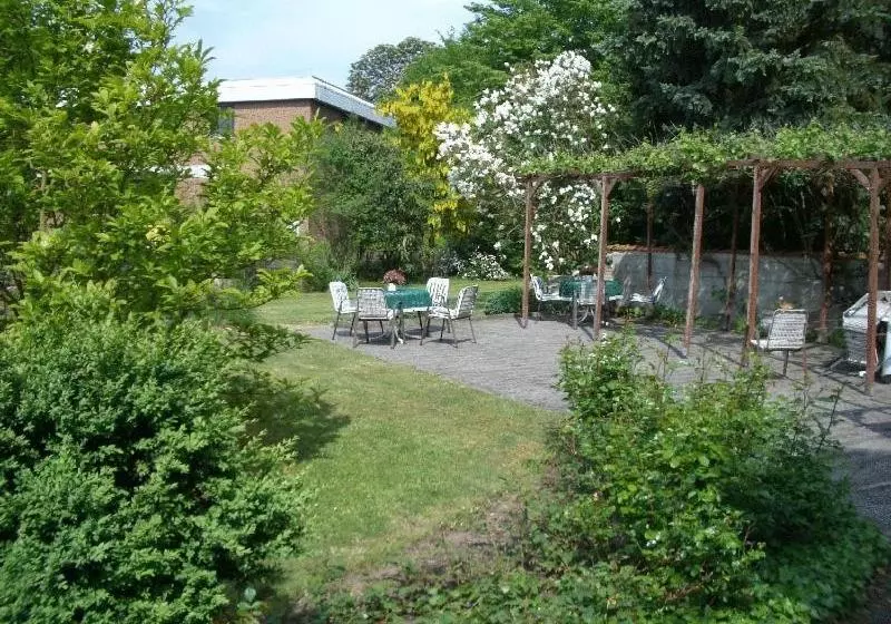 Отель Haus Maria