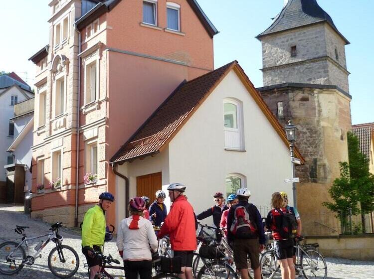 Отель Kronprinz