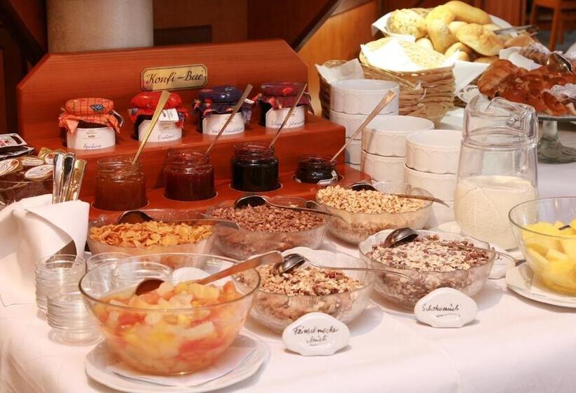 Отель Kronprinz