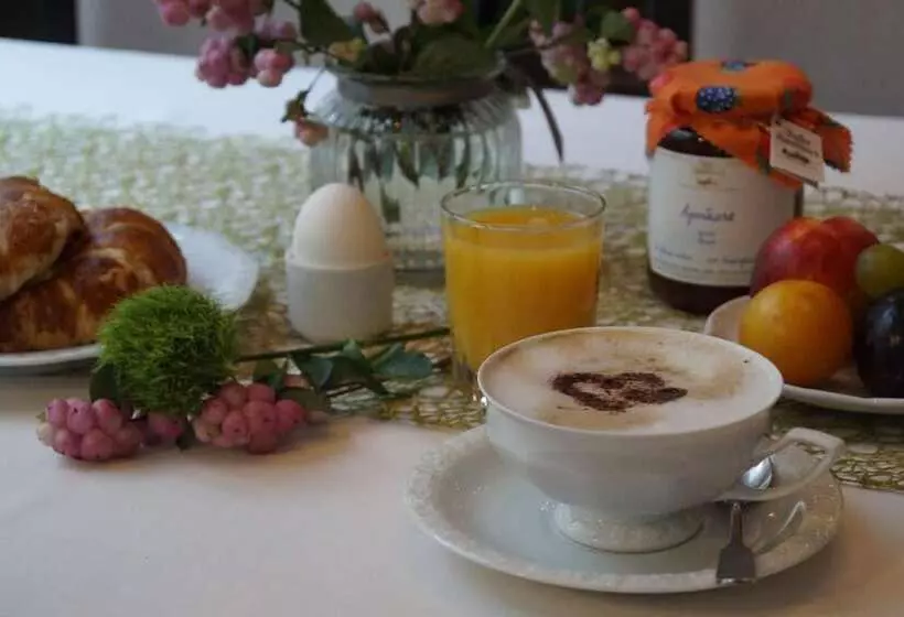 Отель Kronprinz