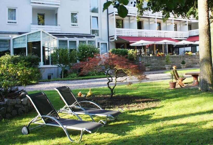 Отель Kurparkblick