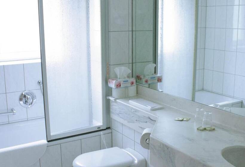 Отель Kurparkblick