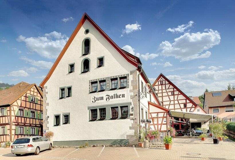 Отель Landhaus Zum Falken