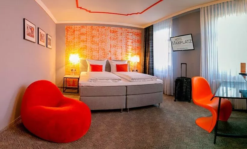Hotel Maxplatz
