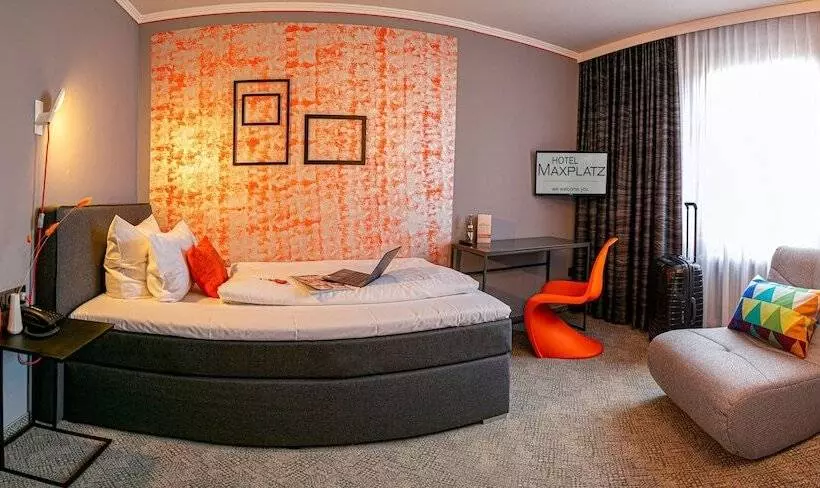 Hotel Maxplatz