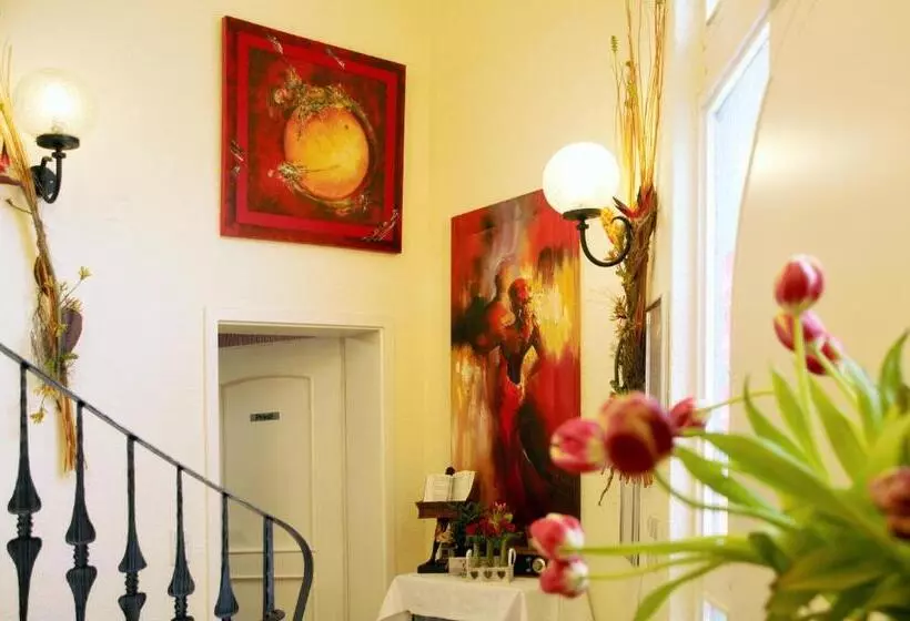 호텔 Park Ambiente Friedberg