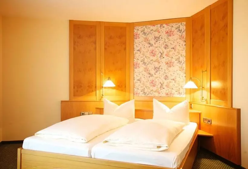 Отель & Restaurant Dornweiler Hof