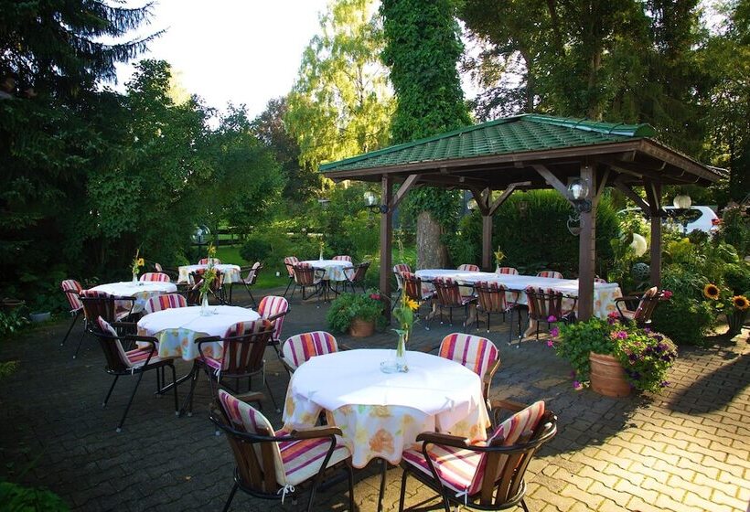 ホテル & Restaurant Dornweiler Hof