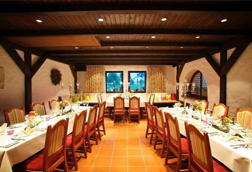 Отель & Restaurant Dornweiler Hof