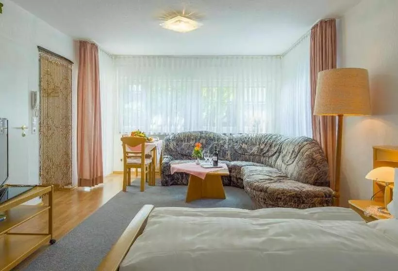 Отель Schloessmann Garni