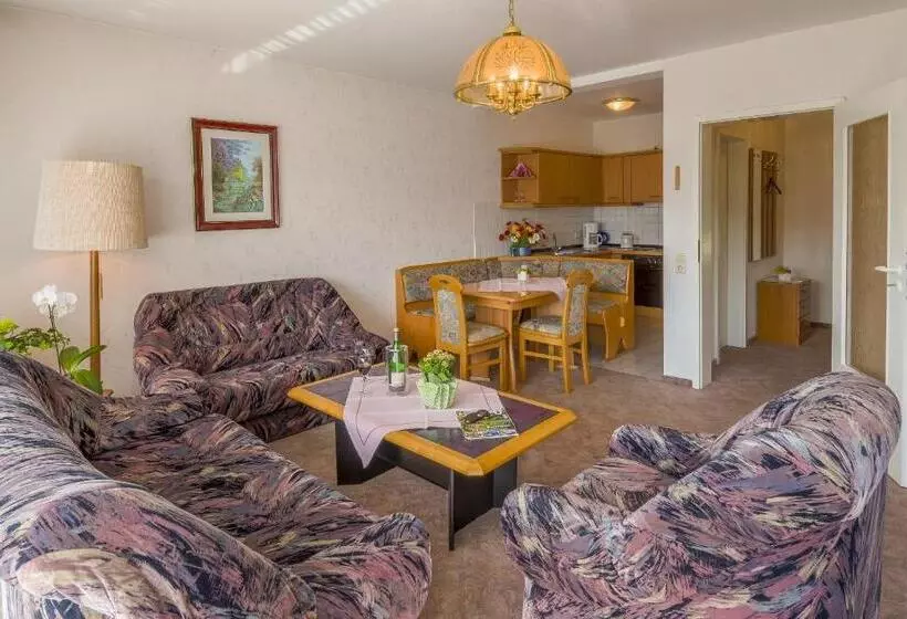 Отель Schloessmann Garni