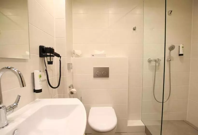 Отель Straubs Schone Aussicht