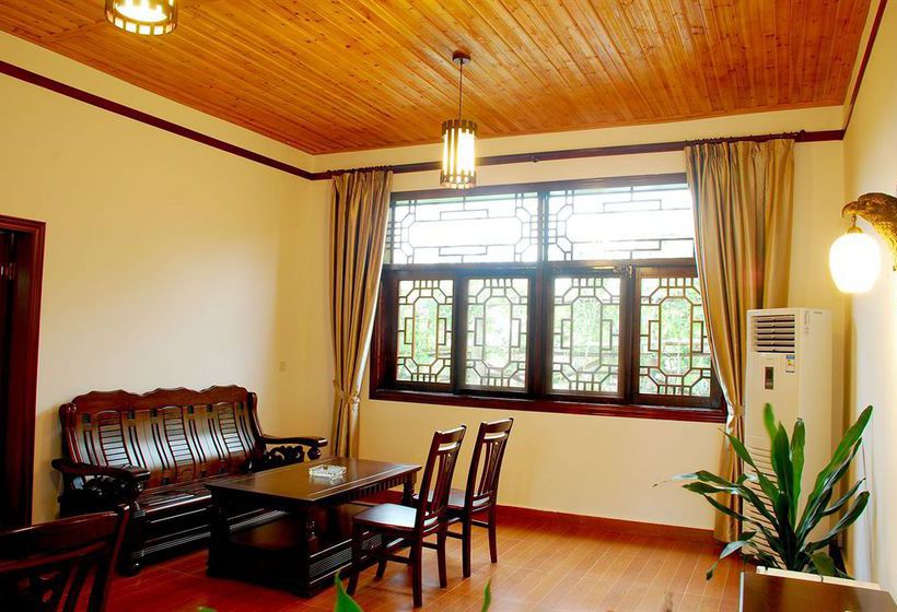 Yangshuo Dongling Resort