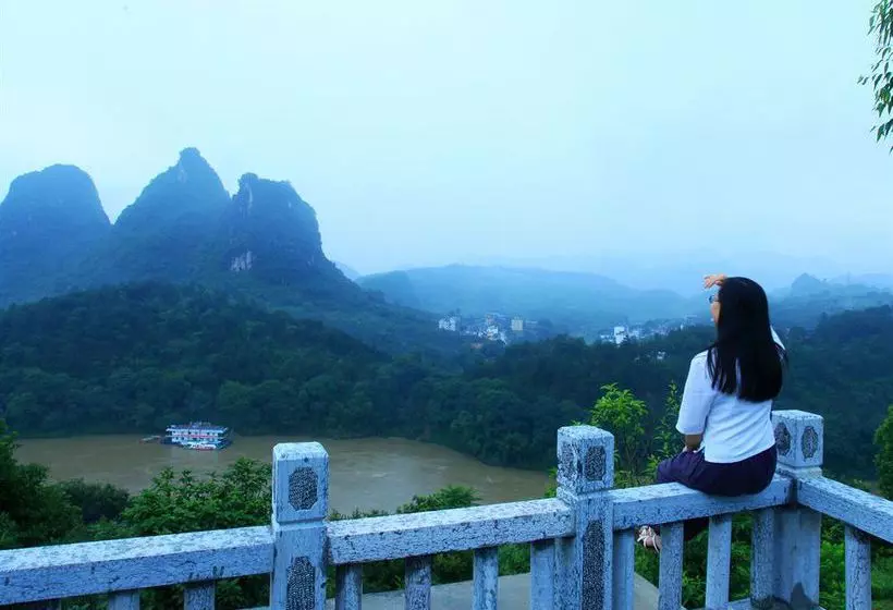 Yangshuo Dongling Resort