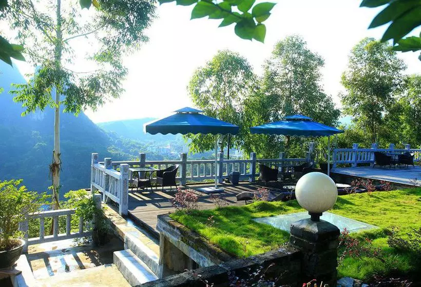 Yangshuo Dongling Resort
