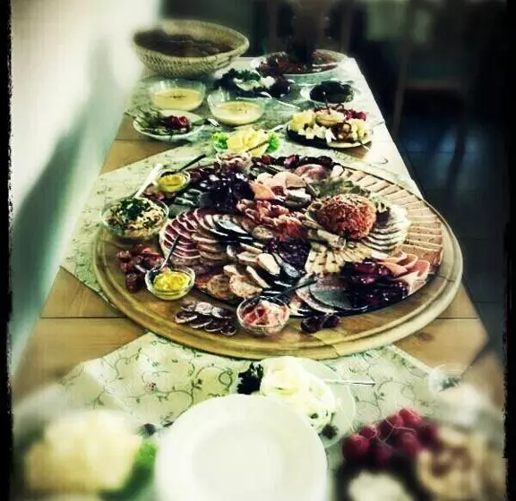 Отель Und Restaurant Grüner Hahn