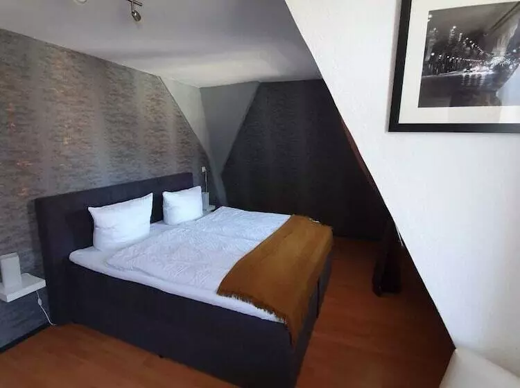 ホテル Restaurant Zum Holländer Hof