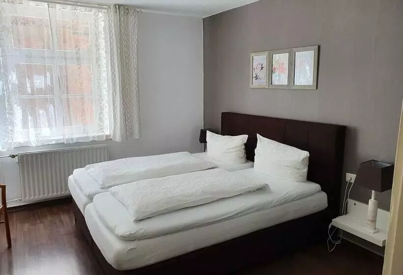 ホテル Restaurant Zum Holländer Hof