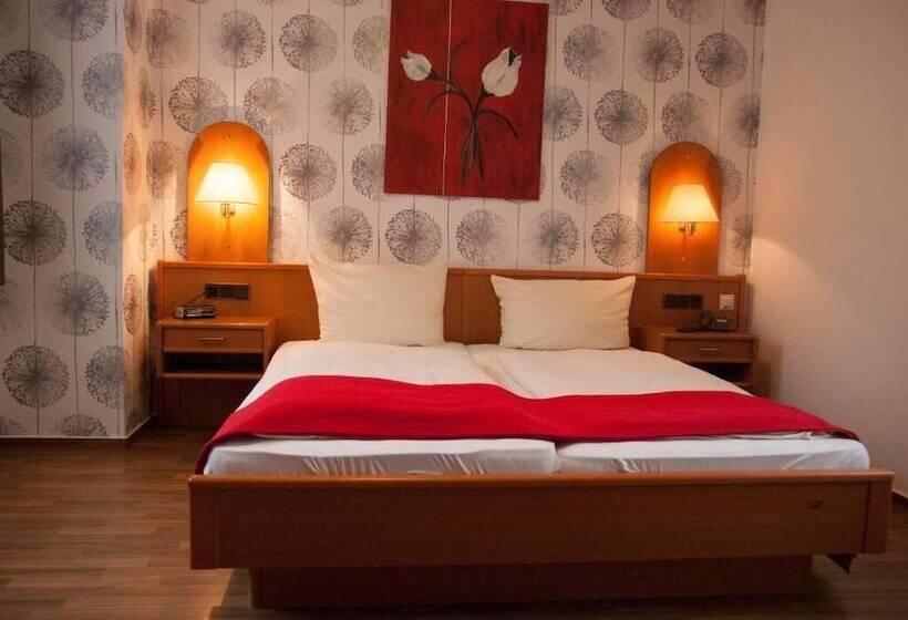 Отель Restaurant Zum Holländer Hof