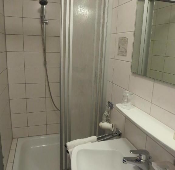 膳宿费 Der Gasthof In Alfdorf