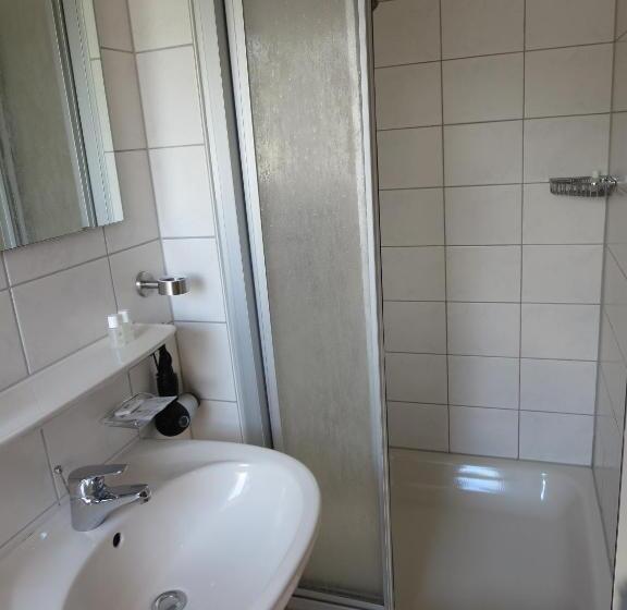 膳宿费 Der Gasthof In Alfdorf