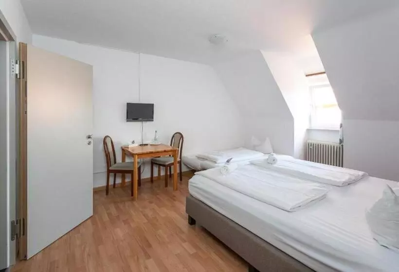 Пансион Landgasthof Zum Kaffelstein