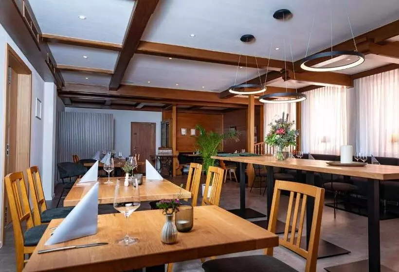 Пансион Landgasthof Zum Kaffelstein