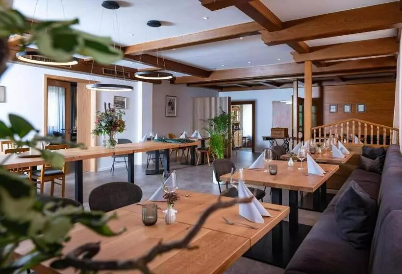 Пансион Landgasthof Zum Kaffelstein