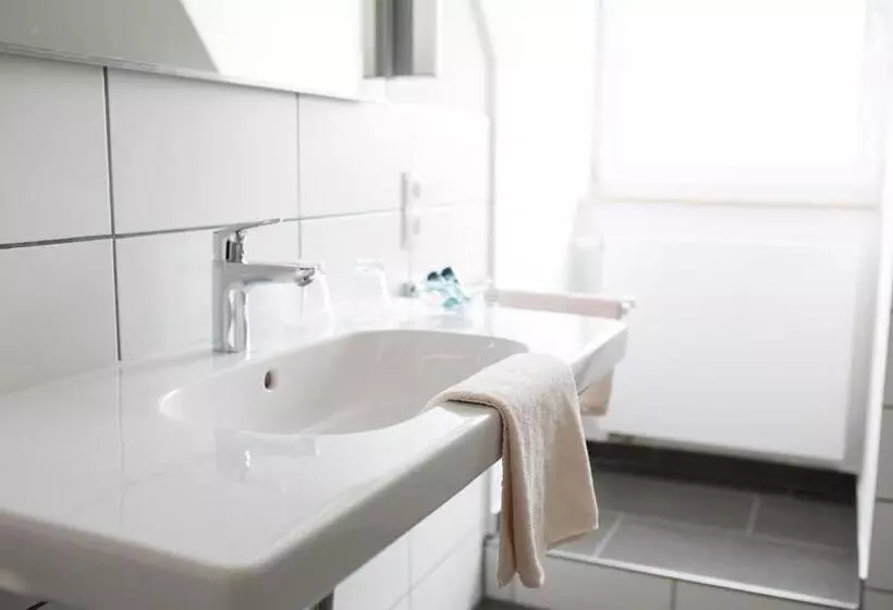 Пансион Landgasthof Zum Kaffelstein