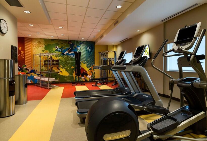 בית מלון כפרי Home2 Suites By Hilton West Edmonton, Alberta, Canada