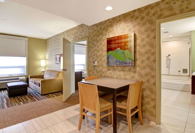 בית מלון כפרי Home2 Suites By Hilton West Edmonton, Alberta, Canada