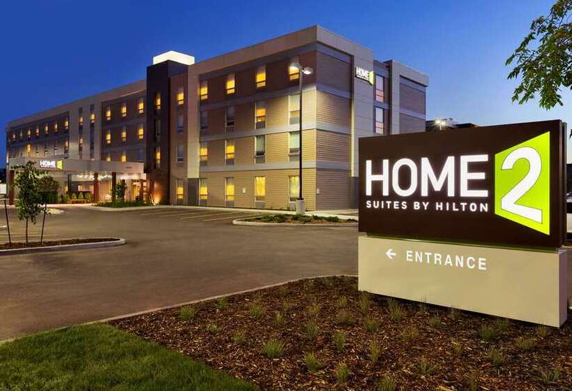 בית מלון כפרי Home2 Suites By Hilton West Edmonton, Alberta, Canada