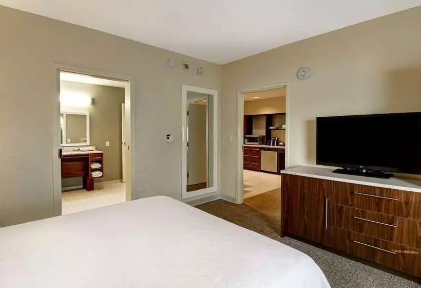 Hotel Home2 Suites By Hilton West Edmonton, Alberta, Canada