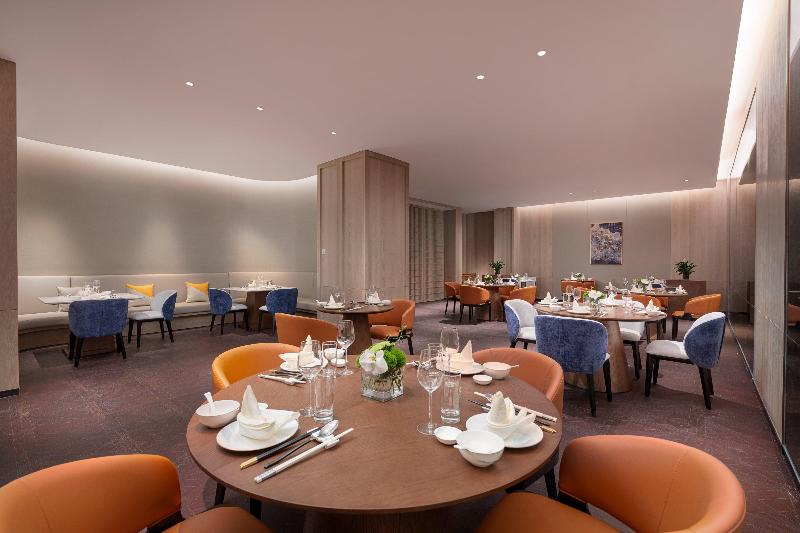 Отель Voco Lianyungang Haizhou Bay By Ihg