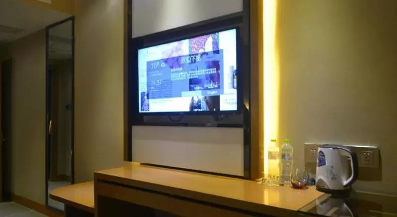 Lavande Hotel Zhuhai Gongbei Port Square