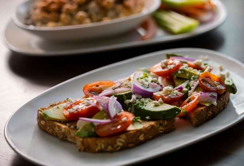 Ac Hotel By Marriott Clearwater Beach