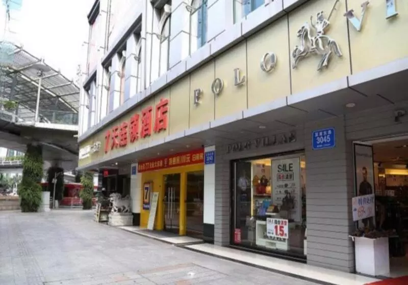 Hotelli 7days Inn Shenzhen Guomao Metro Station
