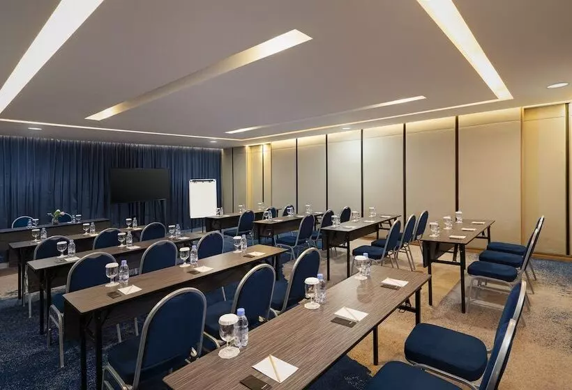 Hotelli Anara Airport