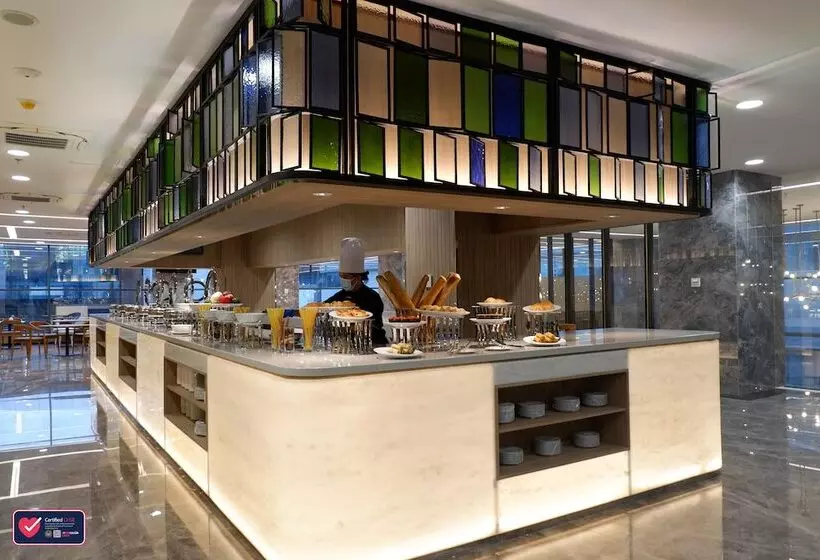 Hotelli Anara Airport