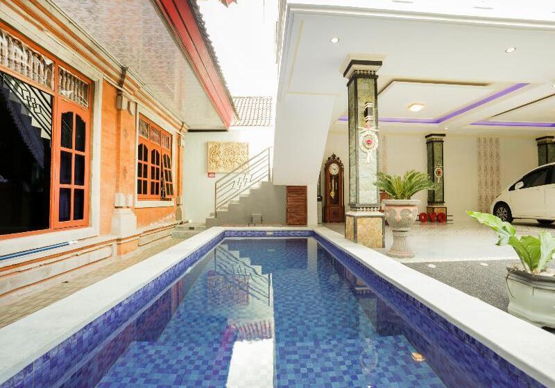 בית מלון כפרי Ceria Guesthouse Seminyak By Oyo Rooms