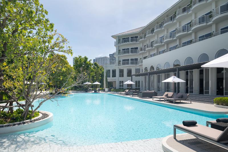 Hotel Cross Pattaya Pratamnak Sha Plus