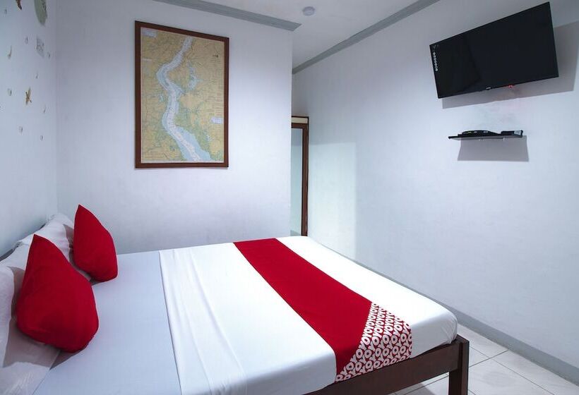 בית מלון כפרי Darius' Residences By Oyo Rooms