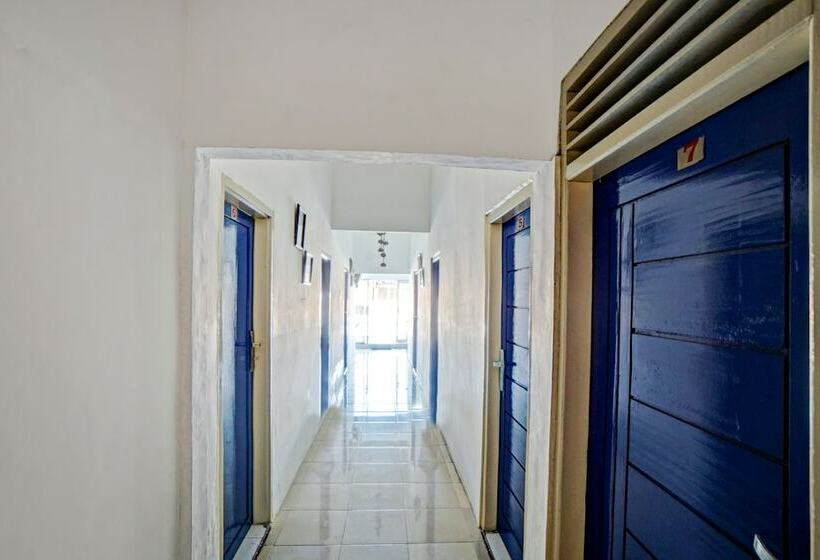 ホテル Darussalam Inn By Oyo Room