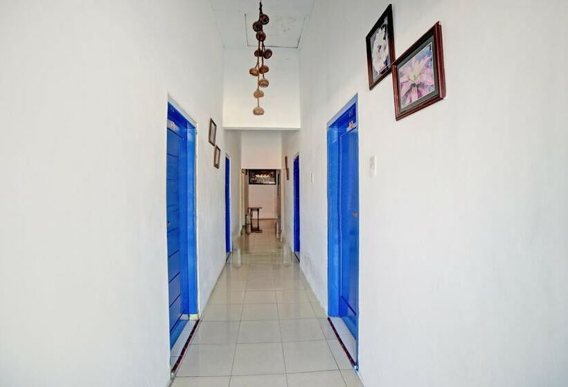 ホテル Darussalam Inn By Oyo Room