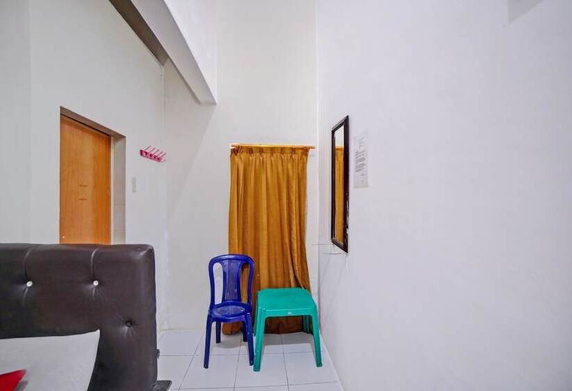 ホテル Darussalam Inn By Oyo Room